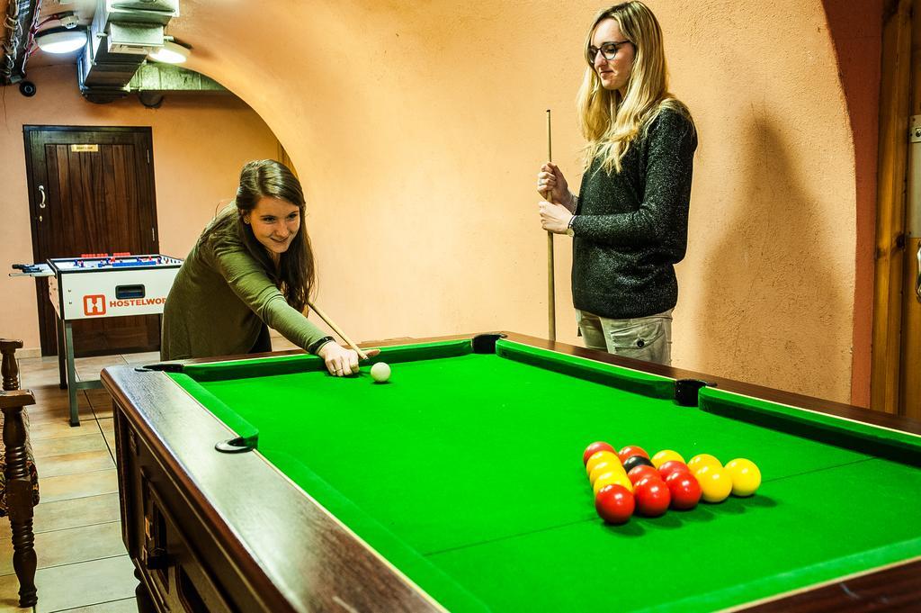 Isaacs Hostel Dublin Ngoại thất bức ảnh