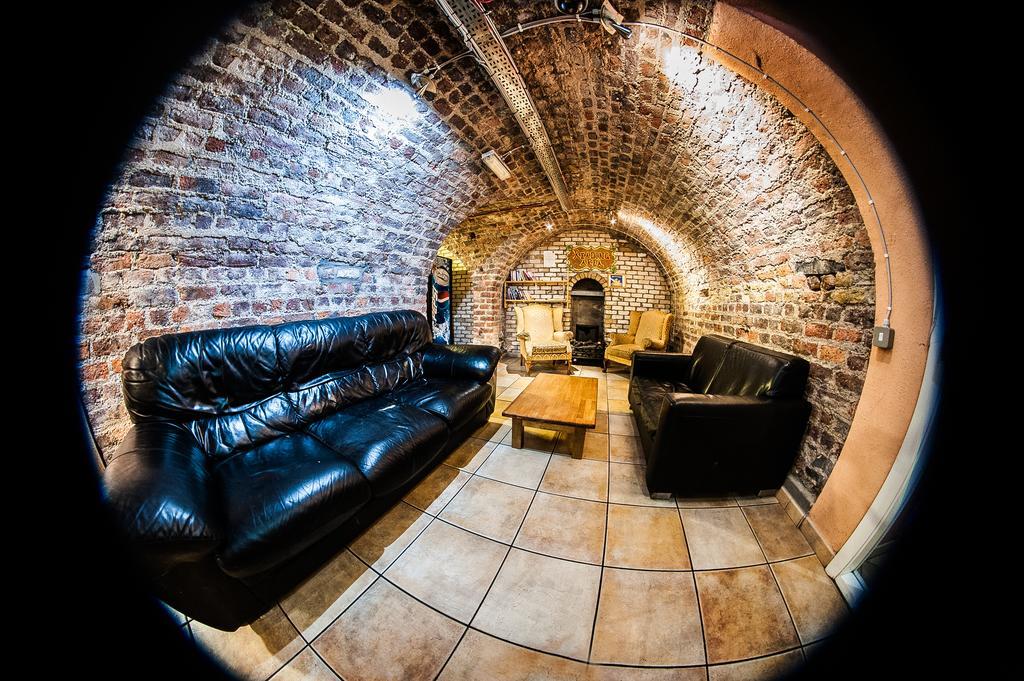 Isaacs Hostel Dublin Ngoại thất bức ảnh