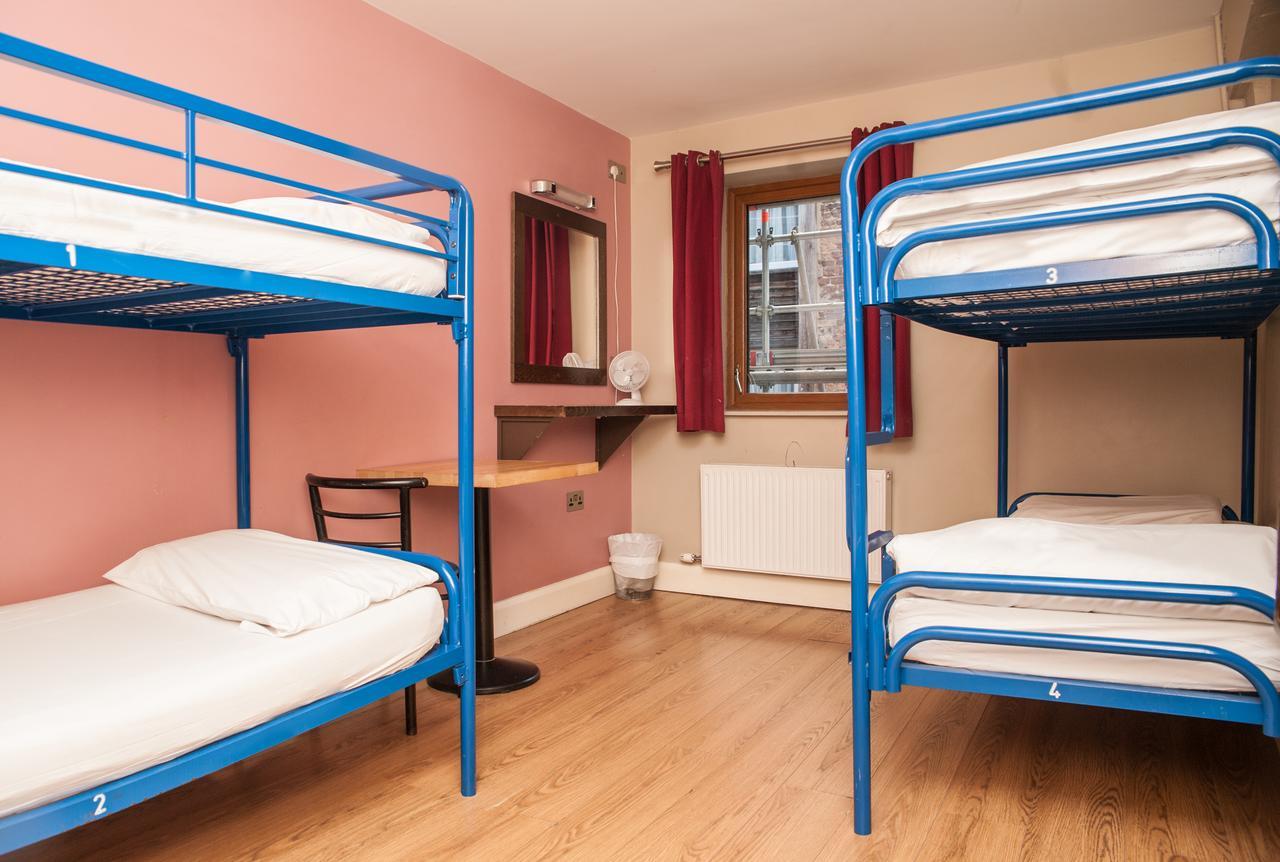 Isaacs Hostel Dublin Ngoại thất bức ảnh