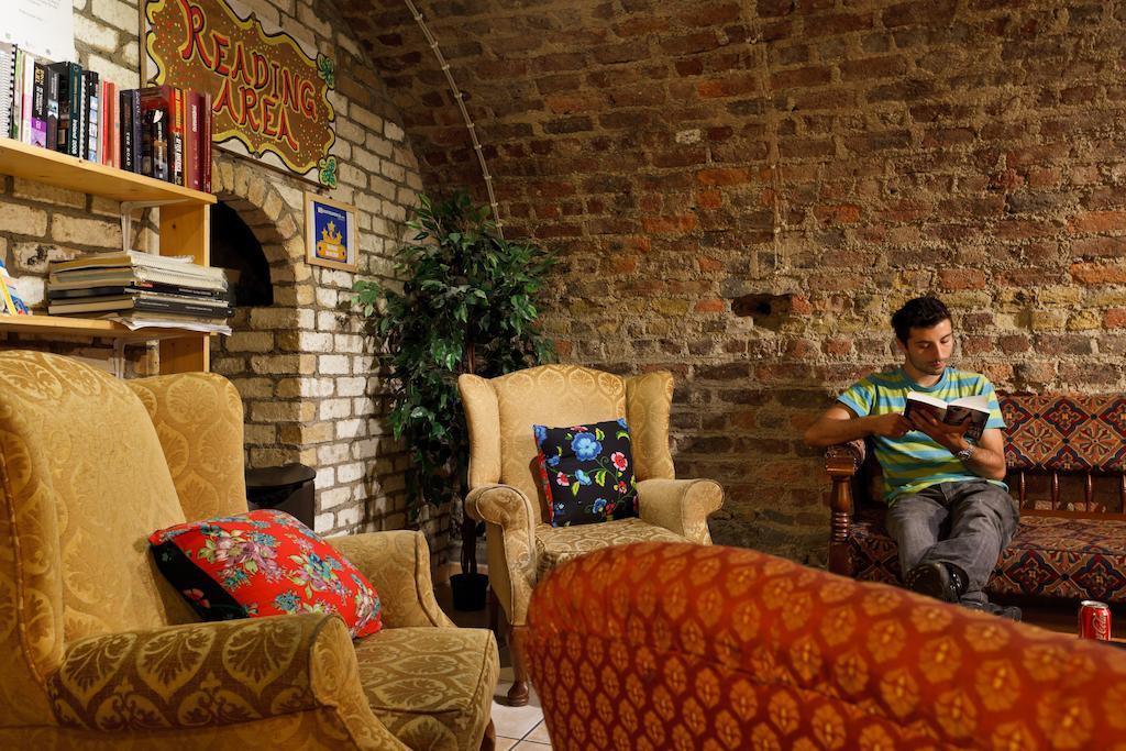 Isaacs Hostel Dublin Ngoại thất bức ảnh